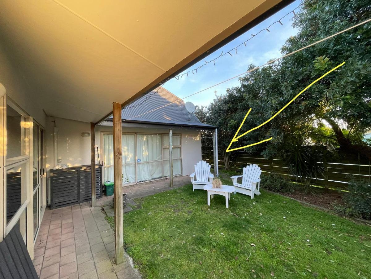Papamoa Two Rooms & Kitchenette - Dogs Welcome Exterior photo